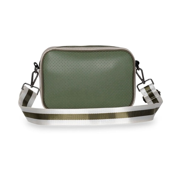 NWT HAUTE SHORE “DREW SPRUCE” - Picture 4 of 5